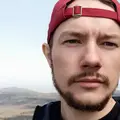 Я Антон, 29, из Екатеринбурга, ищу знакомство для приятного времяпровождения