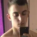 Я Виктор, 21, из Топков, ищу знакомство для общения