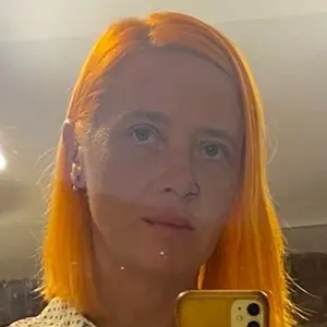 Лиса из Санкт-Петербурга, ищу на сайте знакомства без обязательств