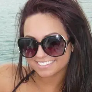 Дарья из Еманжелинска, ищу на сайте постоянные отношения