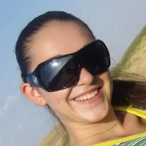 Инесса из Бредов, мне 21, познакомлюсь для общения