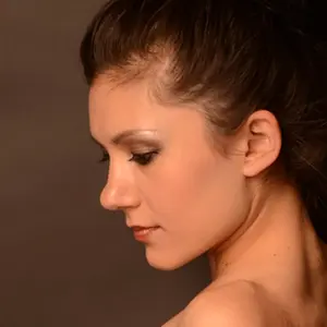 Я Алёна, 24, из Фруктовой, ищу знакомство для регулярного секса