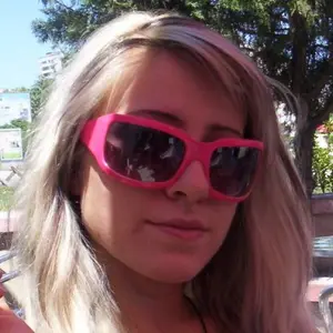 Регина из Назии, ищу на сайте знакомства на одну ночь