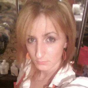 Я Регина, 19, из Переделок, ищу знакомство для общения