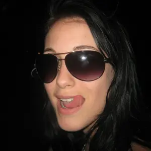 Бела из Новоильинска, мне 21, познакомлюсь для постоянных отношений