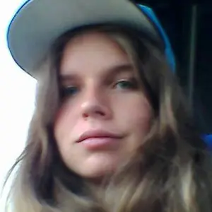 Я Сабина, 19, из Сарова, ищу знакомство для постоянных отношений