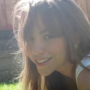 Я Авелина, 26, из Агидели, ищу знакомство для регулярного секса