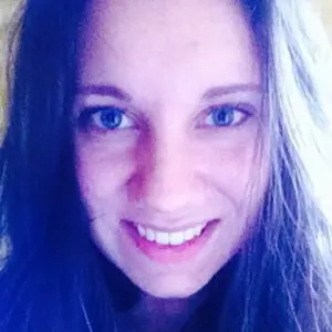 Белла из Советской Гавани, мне 18, познакомлюсь для общения