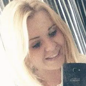 Ульяна из Новокубанска, ищу на сайте знакомства без обязательств