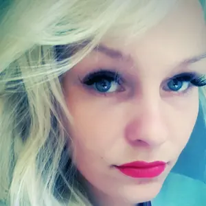 Я Светлана, 23, знакомлюсь для общения в Чернушке