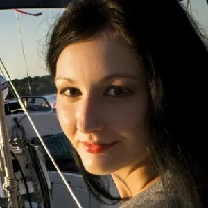 Я Регина, 24, из Белоярского, ищу знакомство для вирта