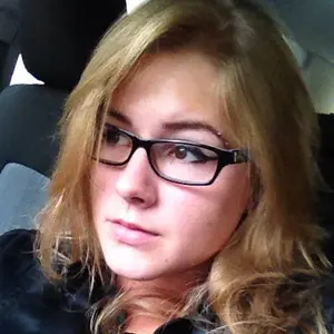 Я Диана, 22, из Ейска, ищу знакомство для постоянных отношений