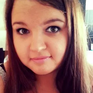 Вероника из Саяногорска, мне 25, познакомлюсь для вирта