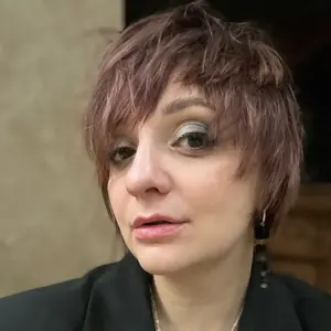 Ксения из Симферополя, ищу на сайте знакомства без обязательств