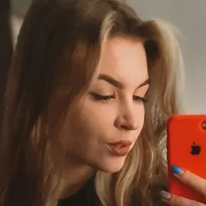 Я Юля, 24, знакомлюсь для без обязательств в Мирном