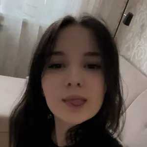 Крис из Сургута, мне 19, познакомлюсь без обязательств