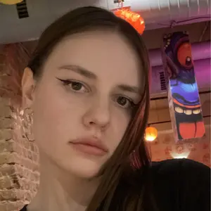 Я Анастасия, 28, из Челябинска, ищу знакомство для приятного времяпровождения