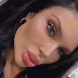 Я Милана, 27, знакомлюсь на одну ночь в Москве