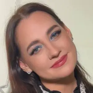 Я Анна, 25, из Красноярска, ищу знакомство для общения