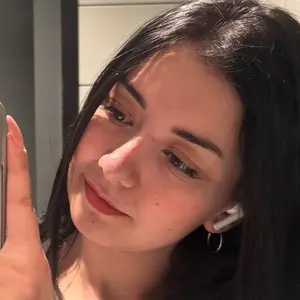 Кира из Самары, мне 22, познакомлюсь для общения