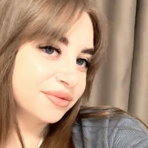 Яна из Волгограда, мне 19, познакомлюсь для вирта
