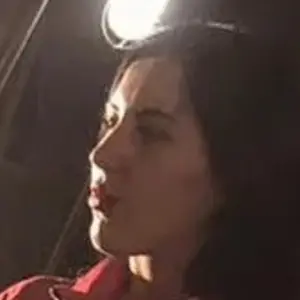 Алиса из Санкт-Петербурга, ищу на сайте знакомства на одну ночь