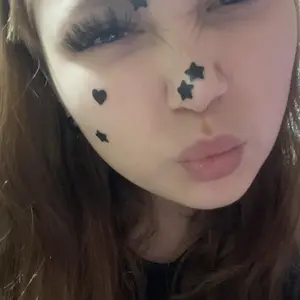 Я Кикочка, 18, знакомлюсь без обязательств в Челябинске