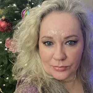 Я Elena, 46, из Москвы, ищу знакомство для общения