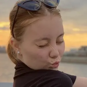 Nella из Казани, мне 21, познакомлюсь на одну ночь