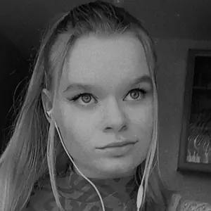 Я Анастасия, 24, из Москвы, ищу знакомства без обязательств