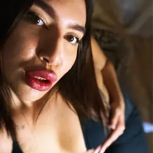 Я Liana, 28, знакомлюсь для приятного времяпровождения в Челябинске