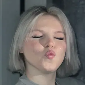 Я Вика, 18, знакомлюсь для совместных путешествий в Москве