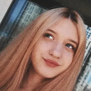 Я Алина, 22, из Сковородина, ищу знакомство для приятного времяпровождения