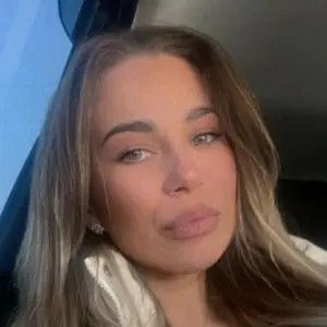 Я Милана, 31, знакомлюсь для вирта в Владивостоке