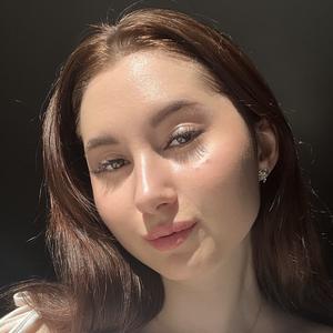 Лера из Железногорска, мне 20, познакомлюсь без обязательств