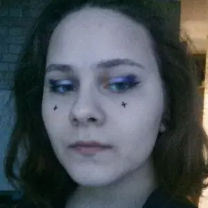 Я Ирина, 23, знакомлюсь для постоянных отношений в Тихвине
