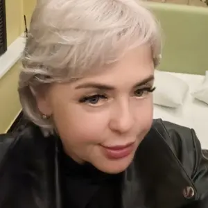 Я Вика, 44, знакомлюсь на одну ночь в Краскове