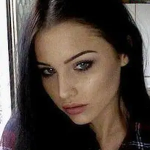 Я Алина, 34, знакомлюсь для общения в Миассе
