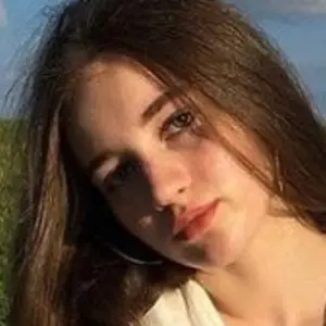 Нина из Кургана, ищу на сайте приятное времяпровождение