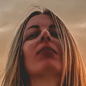 Julia из Москвы, мне 30, познакомлюсь для приятного времяпровождения