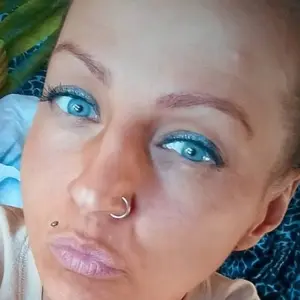 Ася из Выборга, мне 36, познакомлюсь на одну ночь