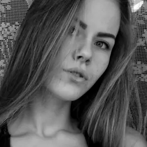 Я Ирина, 25, знакомлюсь для вирта в Новоалтайске