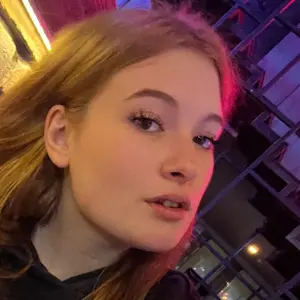 Я Соня, 26, из Томска, ищу знакомства без обязательств