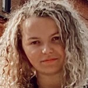 Я Юлия, 27, из Симферополя, ищу знакомство для совместных путешествий