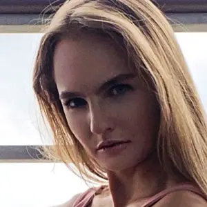 Tori из Москвы, мне 24, познакомлюсь для совместных путешествий