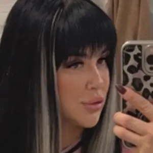 Я Lola, 29, знакомлюсь для приятного времяпровождения в Санкт-Петербурге