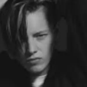 Лиза из Вознесенска, мне 25, познакомлюсь для постоянных отношений