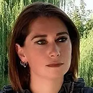 Я Алёна, 40, из Нальчика, ищу знакомства без обязательств