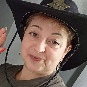 Ирина Морозова из Ярославля, ищу на сайте дружбу