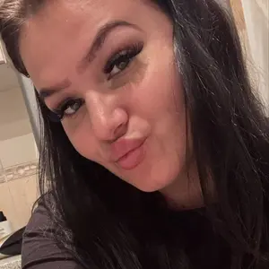 Мария из Геленджика, ищу на сайте приятное времяпровождение